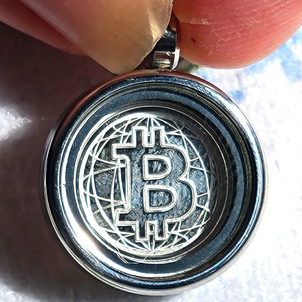 20mm Bitcoin BTC 1g .999 Fine Silver Pendant